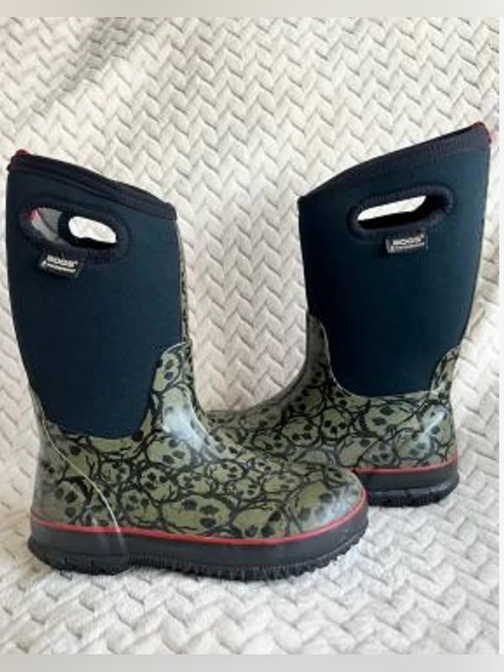 Bogs Kids Black Skull Print Rain Boots with Red Trim
